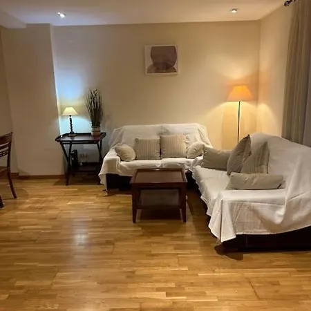 Almas Centro Apartmán *